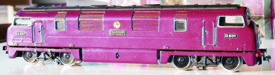 TTR_Warship_marron_restaured_ 008.jpg