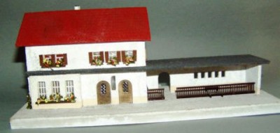 COOP_Creglinger_Bahnhof_250_Vorderseite.JPG