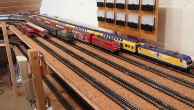 080210bak1_Eisenbahn_2.jpg (795.01 KiB) 492-mal betrachtet 080210bak1_Eisenbahn_2.jpg