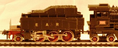 EAR_Garratt_2-6-4-4-6-2_001x.jpg (258.64 KiB) 824-mal betrachtet EAR_Garratt_2-6-4-4-6-2_001x.jpg