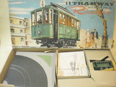 RiRo_Tramway_Packung_grün.jpg