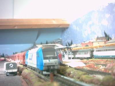 Br185-Express 002.jpg