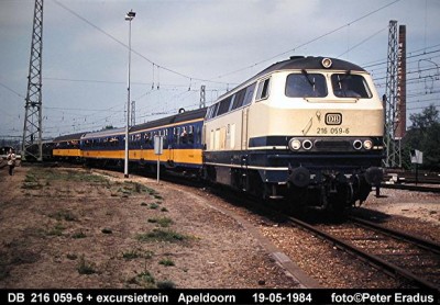 37iyj8s8gr47.jpg